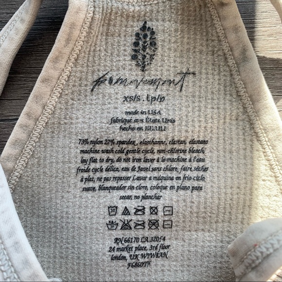 Free people Happiness Runs Crop - Picture 4 of 5